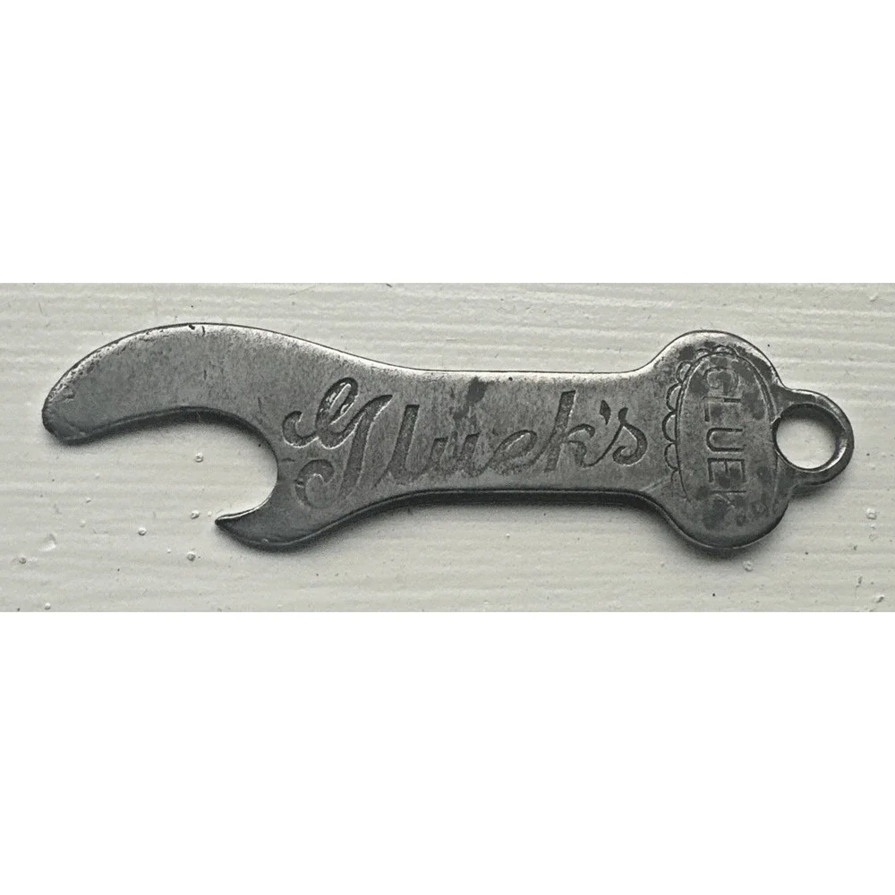 Vintage Gluek's Pilsener Pale Beer Bottle Opener Minneapolis, Minnesota